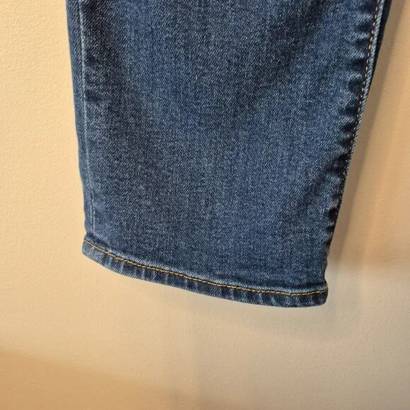 Levi's Wedgie Straight Button Fly Jeans Size 29 x 28 - Picture 6 of 15